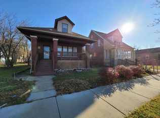 8821 S Emerald Ave, Chicago, IL 60620