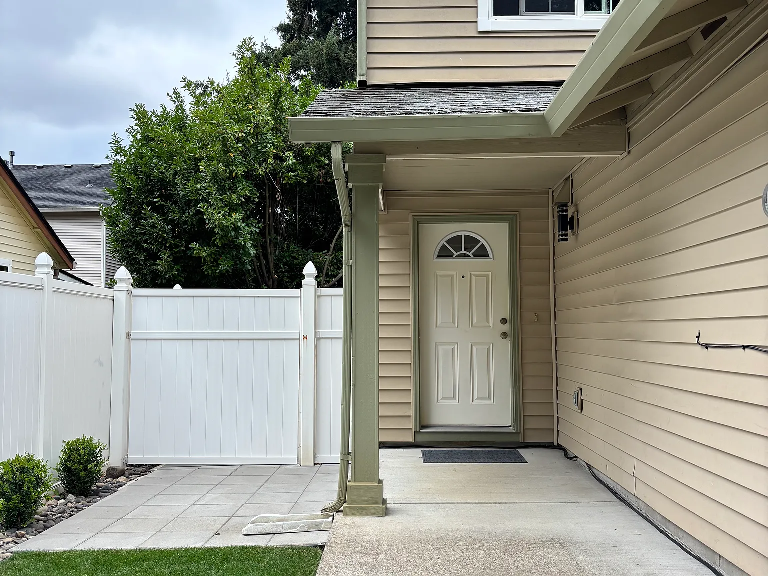 6014 NE 107th Ave — Photo 2