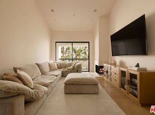 2132 Century Park Ln APT 407, Los Angeles, CA 90067