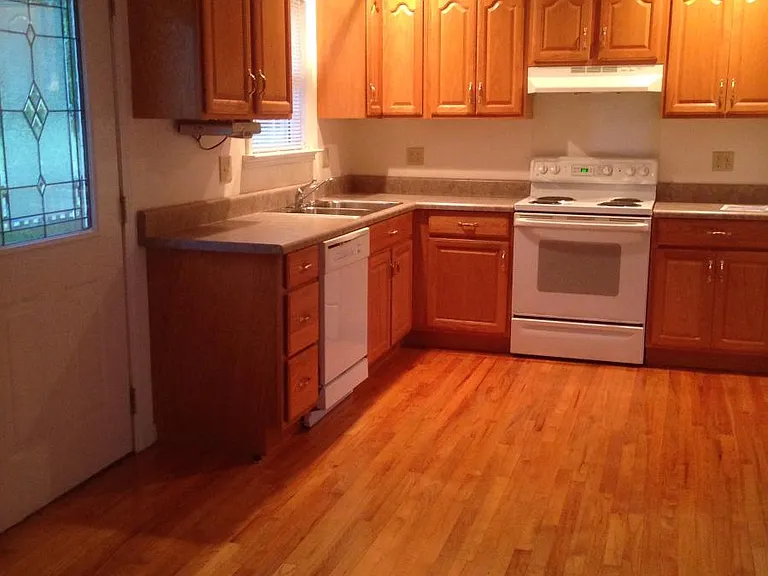 Hardwood Floors, Oak Cabinets, Appliances, Recessed Lighting