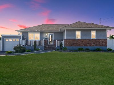 546 S Chicot Avenue, West Islip, NY, 11795