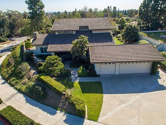5th image of 2136 Pioneer Ave