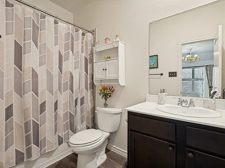 2920 Brazos Dr — Photo 21