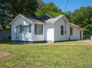 6090 S Gordon Rd, Austell, GA 30168