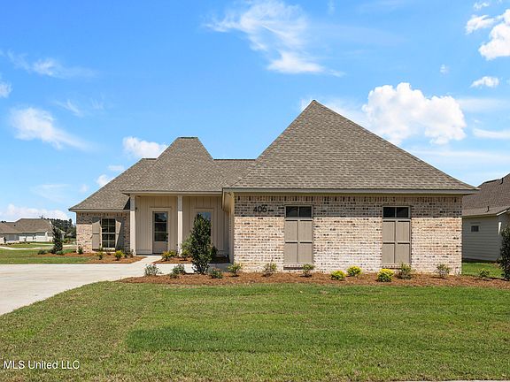 2nd image of 406 Erickson Ln