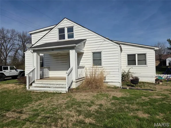 106 Guinzy Hl, Collinsville, IL 62234