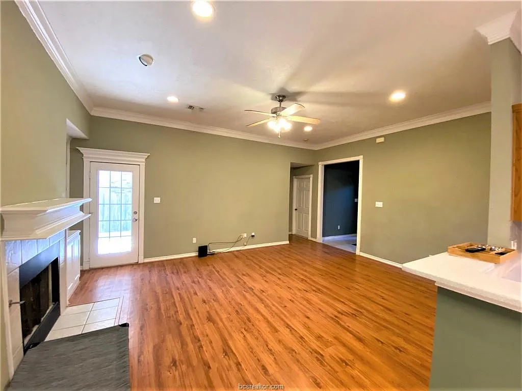 3 bed, 1638 sqft, $2,000 — Photo 4