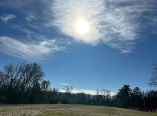 220 Street, Austin, MN 55912