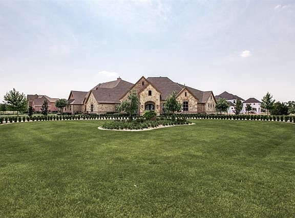 3rd image of 6801 Greenhill Ct