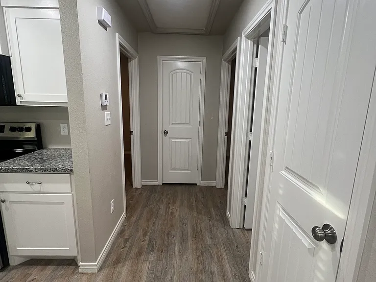 2632 Hickory Ave — Photo 8