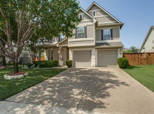 1677 Glenlivet Dr, Dallas, TX 75218
