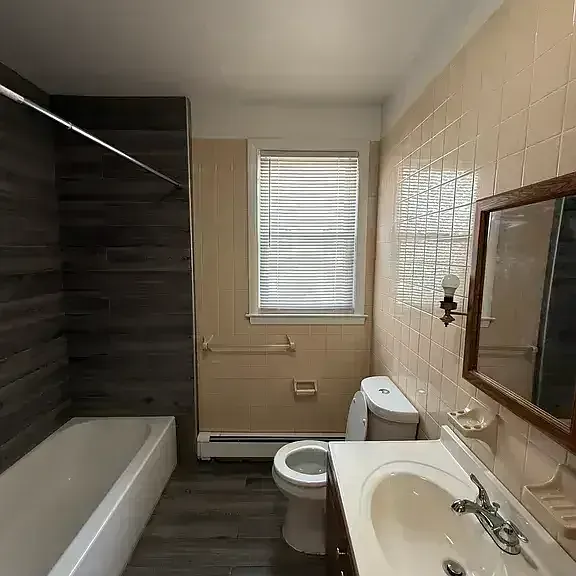 633 Orange St #1 — Photo 7