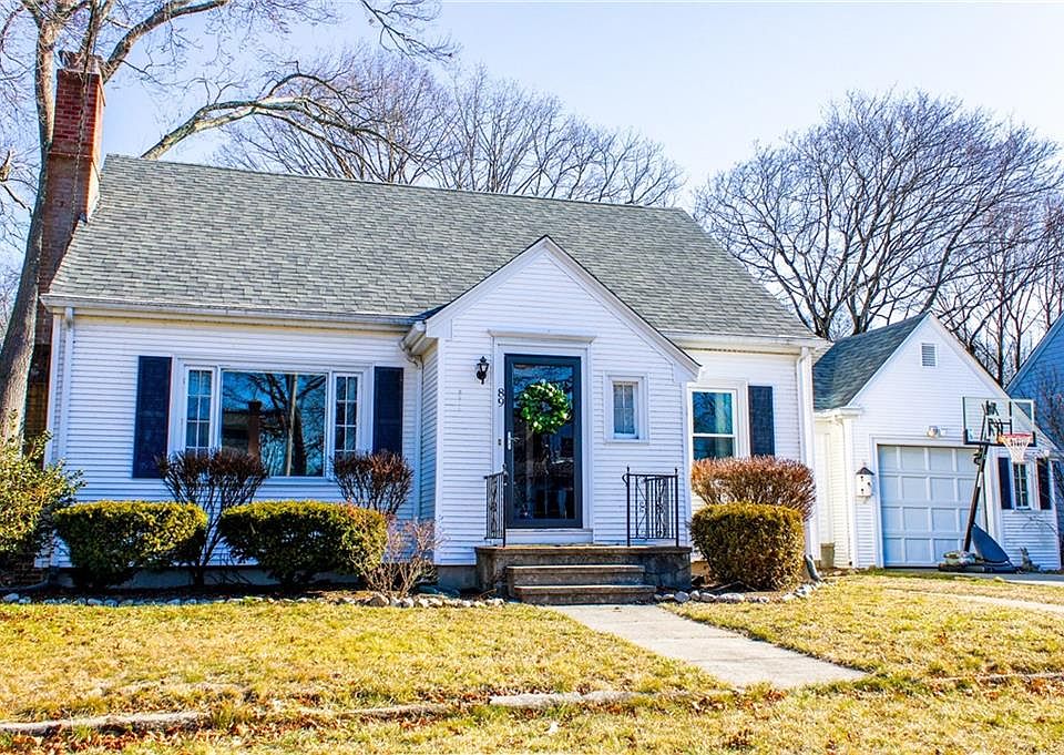 89 Brookdale Blvd, Pawtucket, RI 02861 Zillow