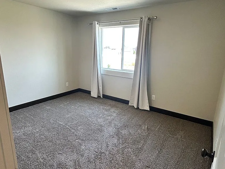 823 Lake Francis Dr — Photo 17