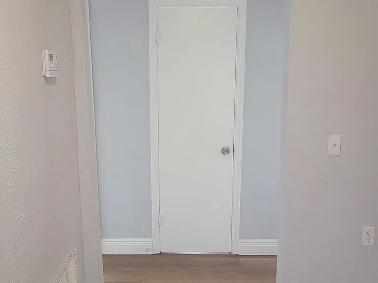 1320 Oleander Ave — Photo 19