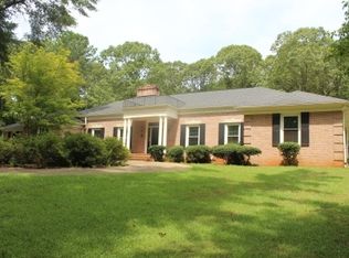219 Newton Dr, Forsyth, GA 31029