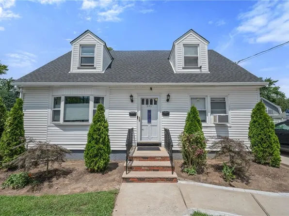 325 College Avenue image 26 of 27