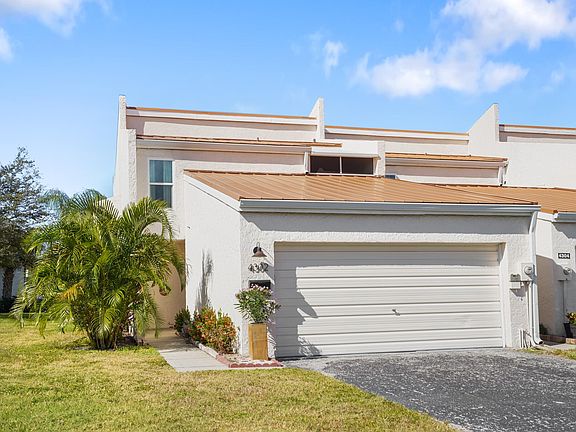 5th image of 4302 Sunray Ct #D