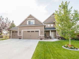 325 E Ironstone Ct, Meridian, ID 83646
