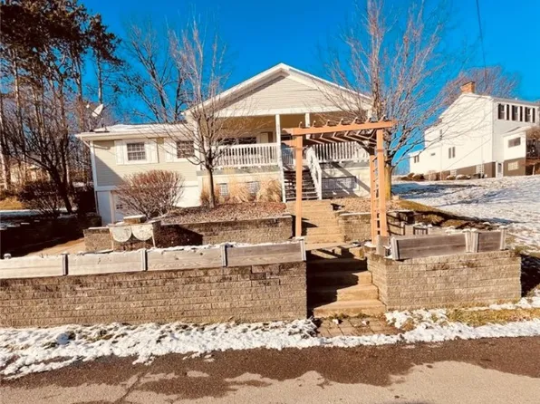 211 Fairmont St, Mc Donald, PA 15057