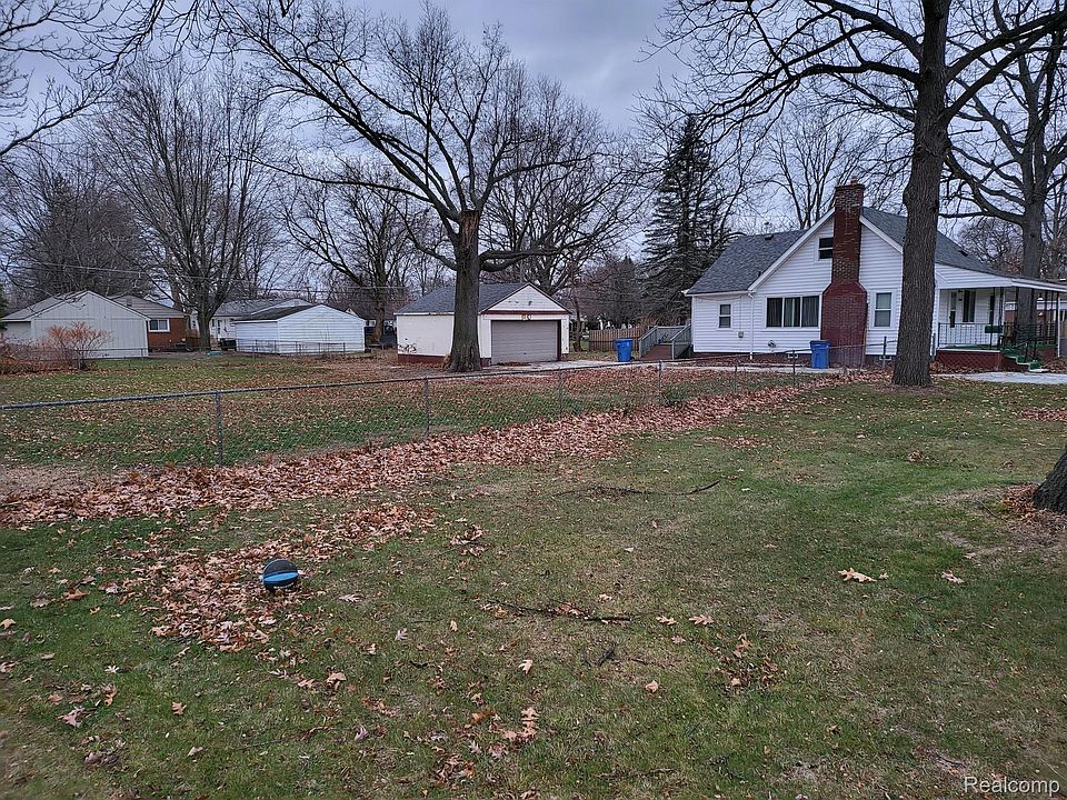 1st image of 25461 Carlysle St