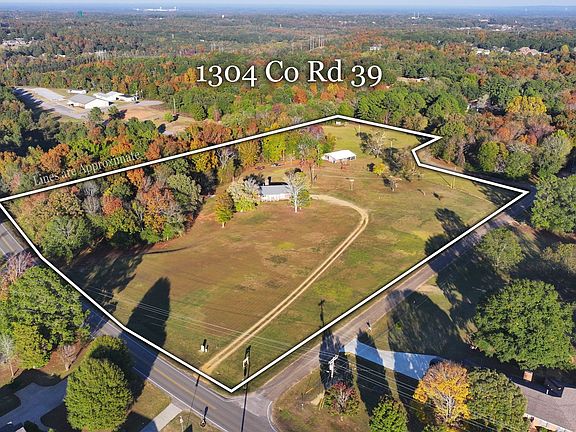 4th image of 1304 County Road 39 Rd