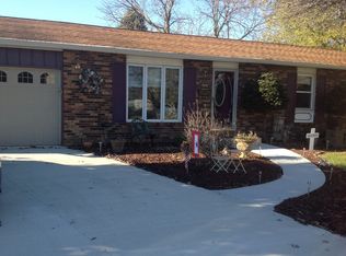 141 N Oklahoma Ave, Morton, IL