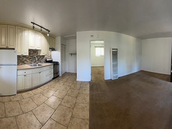 3rd image of 3997 Manzanita Ave #4A
