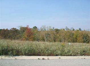 173 Thorntree Ln, Lawrenceburg, KY 40342
