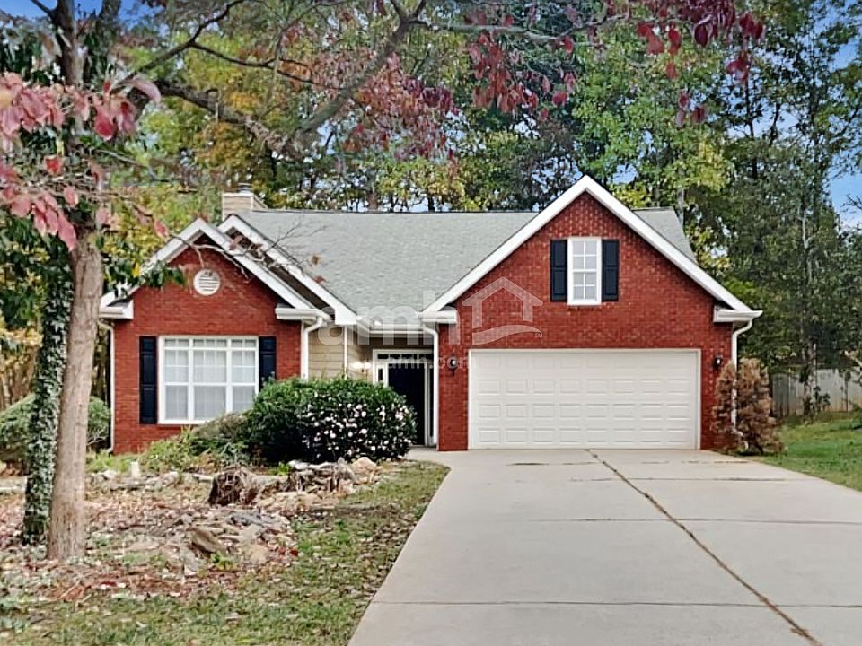 1st image of 1025 Dogwood Park Dr