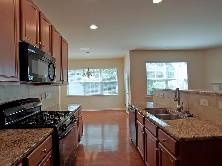 623 Katy Stella Dr — Photo 8