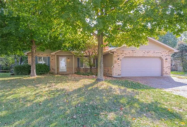 704 Andra Dr photo 1