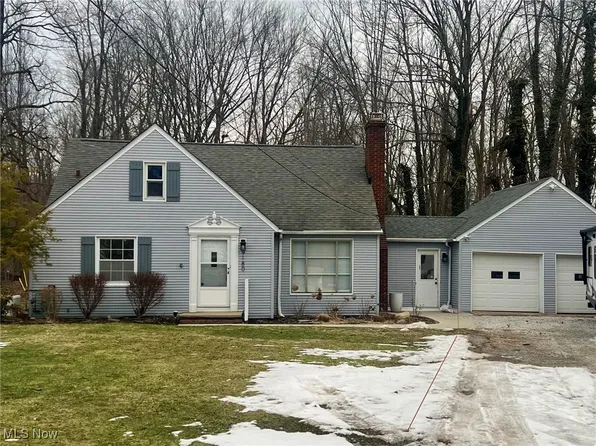 9180 Cedar Rd, Chesterland, OH 44026