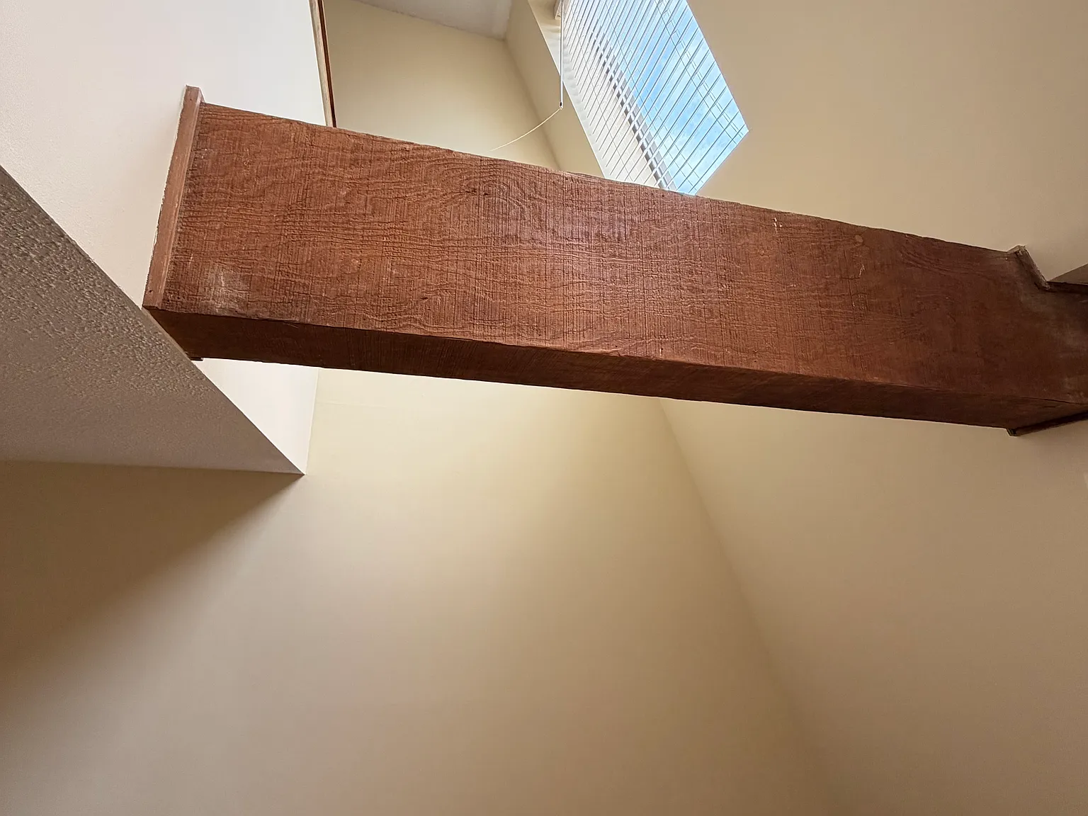2 bed, 1000 sqft, $890 — Photo 2