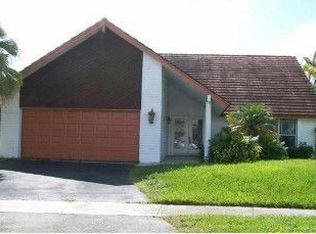 9310 NW 37th Ct, Fort Lauderdale, FL 33351