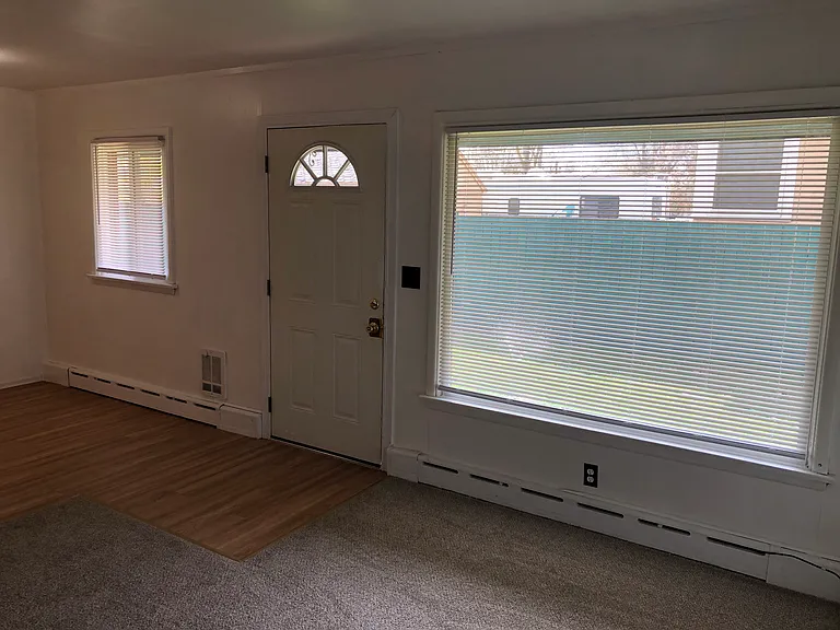 703 S 9th Ave — Photo 11