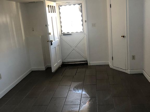 3rd image of 42 Linden Ave #1
