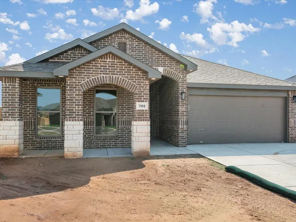 701 E 21st St, Wolfforth, TX 79382