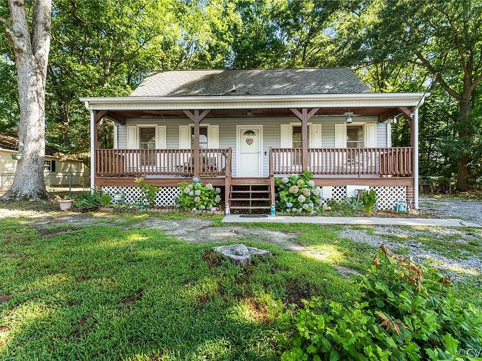 1st image of 23810 Sparrow Ct