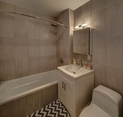 Sold by MNS | media 9