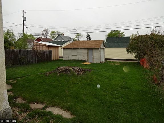 3rd image of 3938 Bryant Ave N