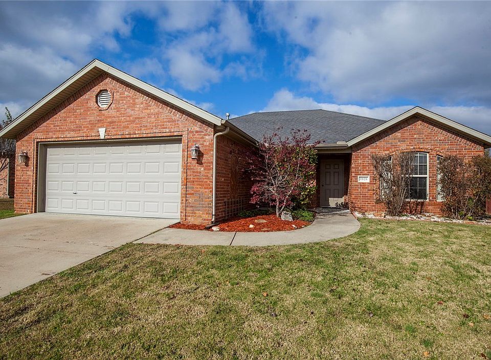1st image of 4028 Mahogany Dr
