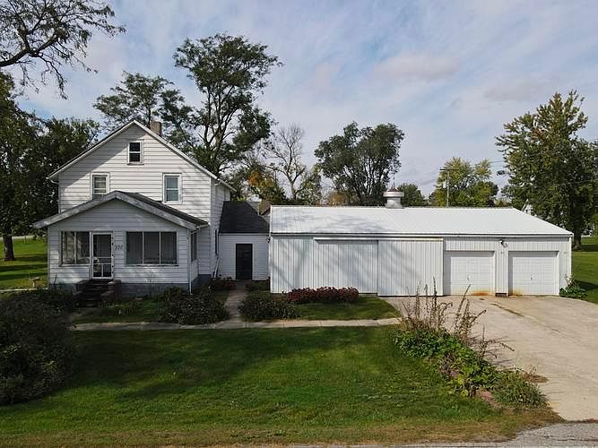 220 N 8th St, Mc Callsburg, IA 50154 Zillow