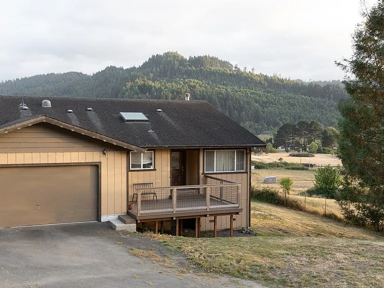 165 Sunny Slope Ln — Photo 5