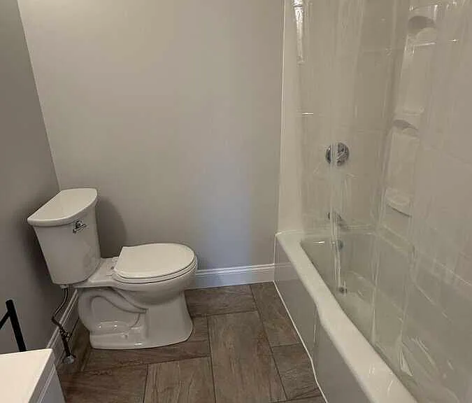 166 King St #2 — Photo 13