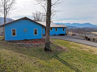 5192 Pine Crest Rd, Young Harris, GA 30582