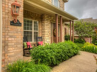 6604 S Willow Ridge Ln, Rogers, AR 72758