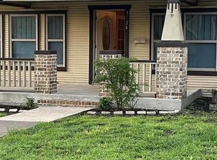 3024 Meadowbrook Dr, Fort Worth, TX 76103