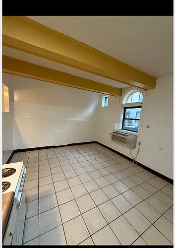 Floor plan Studio