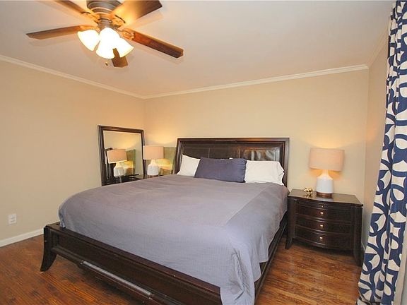 5th image of 10318 Lake Gardens Dr